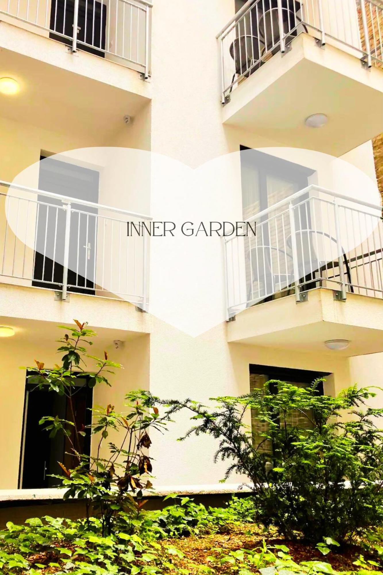 Matyas Corner Apartments Green Square Studio Apartment II Boedapest Buitenkant foto